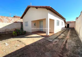 Foto 1 de Casa com 2 Quartos à venda, 337m² em Vila Guarujá, Birigui