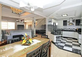 Foto 1 de Casa de Condomínio com 3 Quartos à venda, 192m² em Sarandi, Porto Alegre