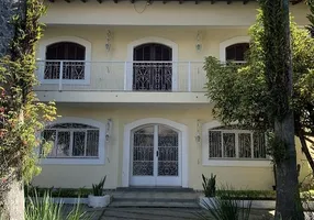 Foto 1 de Casa com 4 Quartos à venda, 400m² em Vila Oliveira, Mogi das Cruzes