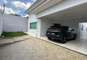 Foto 1 de Casa com 3 Quartos à venda, 214m² em Bairro São Carlos 1A. Etapa, Anápolis