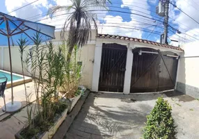 Foto 1 de Casa com 3 Quartos à venda, 2255m² em Itaipu, Niterói