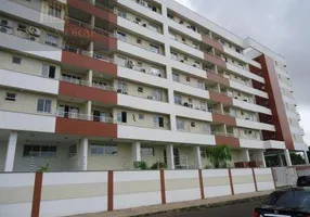 Foto 1 de Apartamento com 3 Quartos para alugar, 86m² em Jardim Marco Zero, Macapá