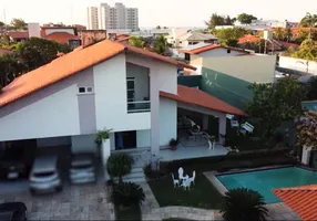Foto 1 de Casa com 5 Quartos à venda, 480m² em Vicente Pinzon, Fortaleza