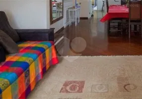 Foto 1 de Sobrado com 4 Quartos à venda, 302m² em Aclimação, São Paulo