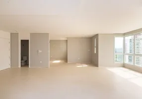 Foto 1 de Apartamento com 3 Quartos à venda, 154m² em Barra Sul, Balneário Camboriú