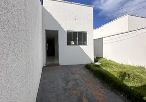 Foto 1 de Casa com 3 Quartos à venda, 82m² em Residencial Brisas da Mata, Goiânia