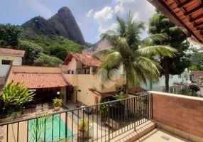 Foto 1 de Casa com 6 Quartos à venda, 574m² em Grajaú, Rio de Janeiro