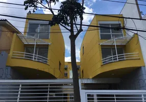 Foto 1 de Casa de Condomínio com 3 Quartos à venda, 100m² em Vila Pereira Cerca, São Paulo