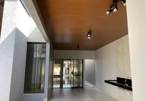 Foto 1 de Casa com 3 Quartos à venda, 145m² em Jardim Atlântico, Goiânia