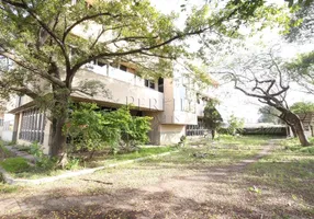 Foto 1 de Galpão/Depósito/Armazém para alugar, 2500m² em São João, Porto Alegre