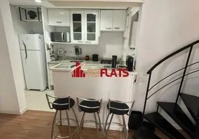 Foto 1 de Flat com 1 Quarto à venda, 45m² em Vila Olímpia, São Paulo