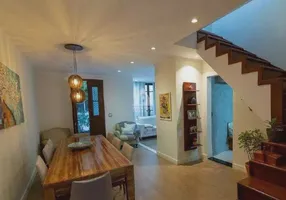 Foto 1 de Casa com 2 Quartos à venda, 61m² em Boca do Rio, Salvador