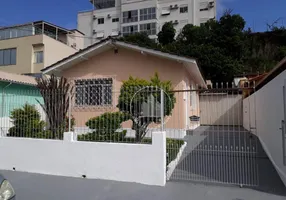 Foto 1 de Casa com 2 Quartos à venda, 130m² em Barreiros, São José