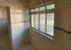 Foto 1 de Casa com 2 Quartos à venda, 77m² em Vila Belmiro, Santos