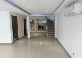 Foto 1 de Casa com 5 Quartos à venda, 218m² em Fraternidade, Nova Iguaçu