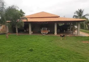 Foto 1 de Fazenda/Sítio com 3 Quartos à venda, 200m² em Jardim Alvorada, Pereira Barreto