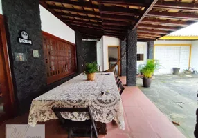 Foto 1 de Casa com 4 Quartos para alugar, 489m² em Jardim Apipema, Salvador
