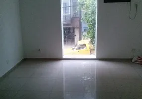 Foto 1 de Casa com 2 Quartos para alugar, 120m² em Pinheiros, São Paulo