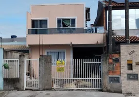 Foto 1 de Sobrado com 3 Quartos à venda, 150m² em Santa Regina, Camboriú