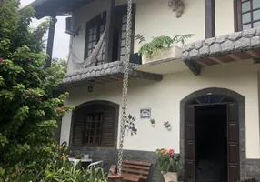 Foto 1 de Casa com 4 Quartos à venda, 200m² em Maria Paula, São Gonçalo
