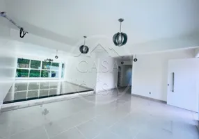 Foto 1 de Casa de Condomínio com 5 Quartos à venda, 450m² em Adrianópolis, Manaus