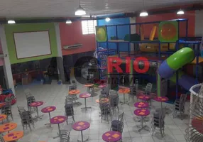 Foto 1 de Galpão/Depósito/Armazém à venda, 650m² em Jardim Sulacap, Rio de Janeiro