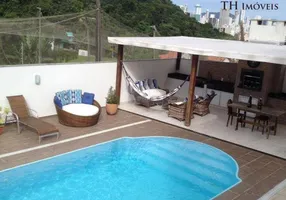 Foto 1 de Casa com 4 Quartos à venda, 280m² em Ariribá, Balneário Camboriú