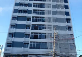 Foto 1 de Apartamento com 3 Quartos à venda, 75m² em Derby, Recife