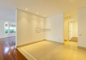 Foto 1 de Casa com 4 Quartos para alugar, 710m² em Chácara Santo Antônio, São Paulo