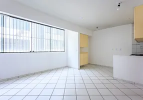 Foto 1 de Kitnet com 1 Quarto à venda, 33m² em Asa Norte, Brasília