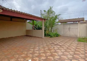 Foto 1 de Casa com 3 Quartos à venda, 180m² em Vila Erminda, Peruíbe