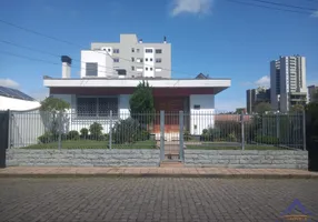 Foto 1 de Casa com 1 Quarto para alugar, 130m² em Rio Branco, Caxias do Sul