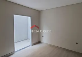 Foto 1 de Apartamento com 2 Quartos à venda, 51m² em Vila Curuçá, Santo André