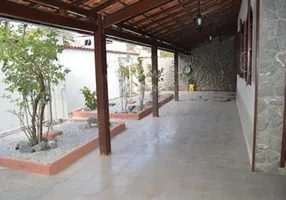 Foto 1 de Casa com 3 Quartos à venda, 148m² em Centro, Esmeraldas