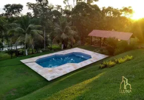 Foto 1 de Fazenda/Sítio com 4 Quartos à venda, 4000m² em Caxito, Maricá