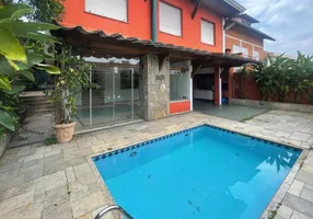 Foto 1 de Casa com 4 Quartos à venda, 278m² em Vila Pirajussara, São Paulo