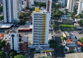 Foto 1 de Apartamento com 2 Quartos à venda, 54m² em Madalena, Recife