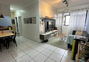 Foto 1 de Apartamento com 2 Quartos à venda, 62m² em Cajazeiras, Fortaleza