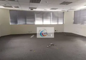 Foto 1 de Sala Comercial para alugar, 196m² em Itaim Bibi, São Paulo