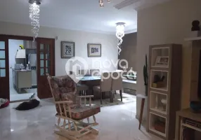 Foto 1 de Casa com 3 Quartos à venda, 180m² em  Vila Valqueire, Rio de Janeiro