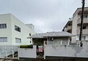 Foto 1 de Casa com 3 Quartos à venda, 109m² em Serraria, São José