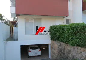 Foto 1 de Casa de Condomínio com 3 Quartos à venda, 200m² em Sambaqui, Florianópolis