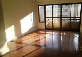 Foto 1 de Apartamento com 3 Quartos à venda, 130m² em Moema, São Paulo