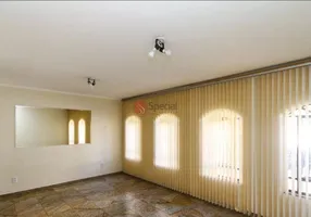 Foto 1 de Sobrado com 3 Quartos à venda, 230m² em Jardim Têxtil, São Paulo