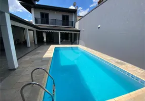 Foto 1 de Casa com 3 Quartos à venda, 400m² em Vila Oliveira, Mogi das Cruzes