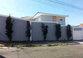 Foto 1 de Sobrado com 4 Quartos à venda, 270m² em Jardim Chapadão, Campinas