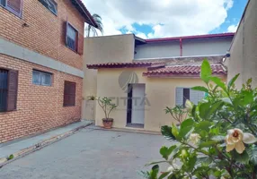 Foto 1 de Sobrado com 5 Quartos para venda ou aluguel, 278m² em Taquaral, Campinas