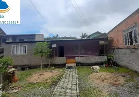Foto 1 de Casa com 3 Quartos à venda, 80m² em Monte Alegre, Camboriú