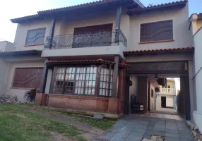 Foto 1 de Casa com 4 Quartos à venda, 391m² em Vila Assunção, Porto Alegre