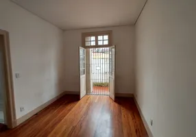 Foto 1 de Casa com 2 Quartos para alugar, 60m² em Consolação, São Paulo